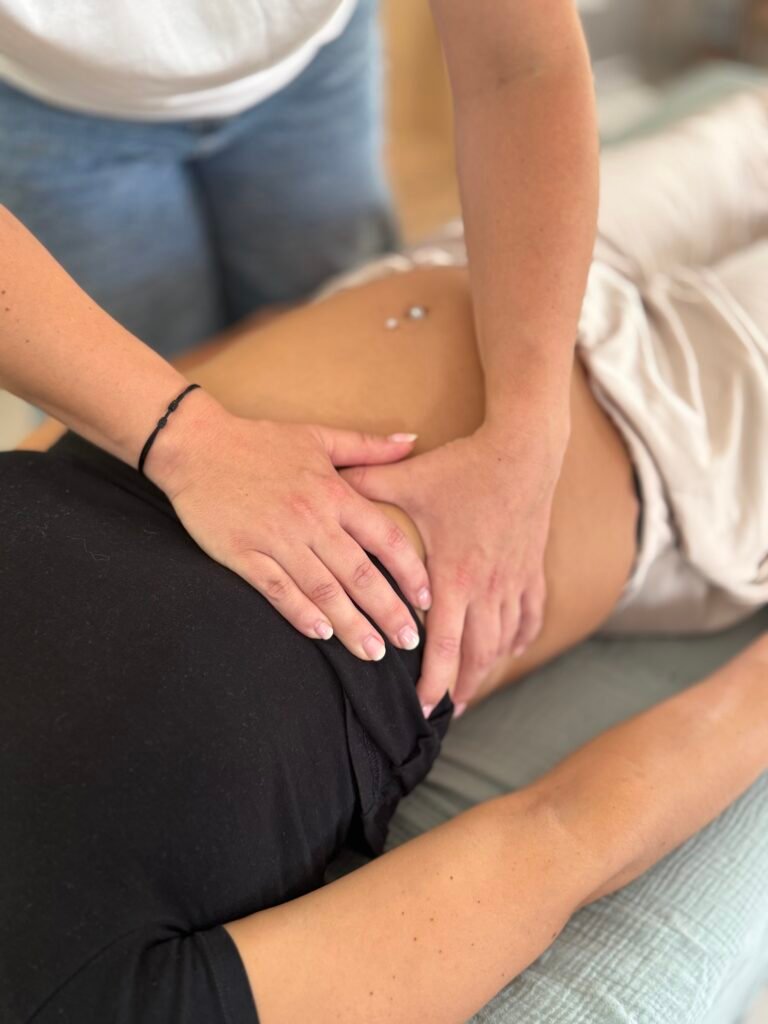 Séance d’ostéopathie pour femme enceinte à Veigy-Foncenex